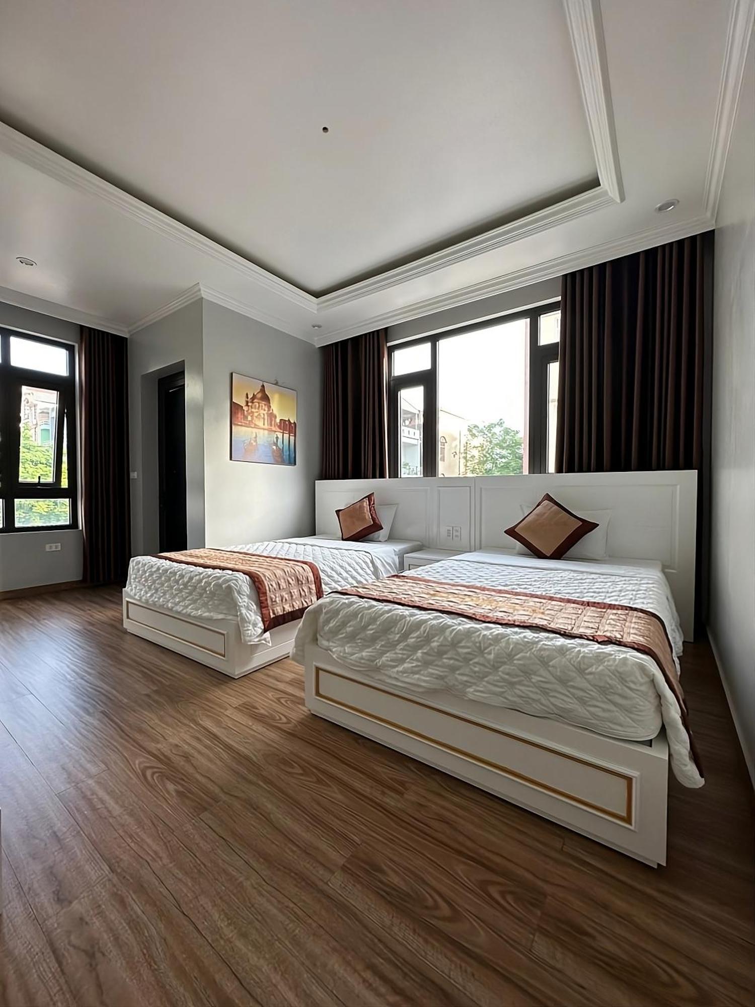 Viet Hoang Hotel Ha Long Exterior foto
