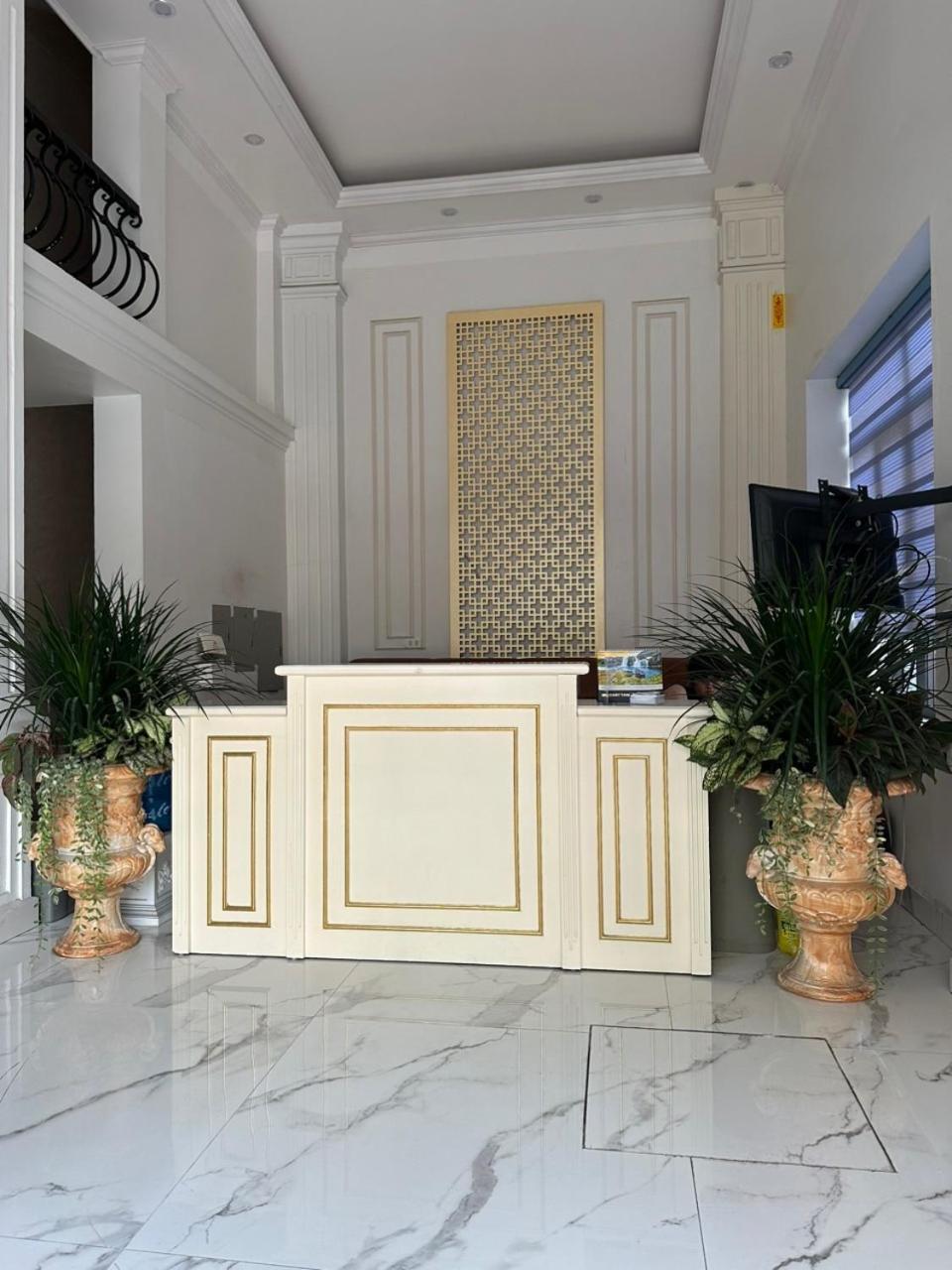 Viet Hoang Hotel Ha Long Exterior foto