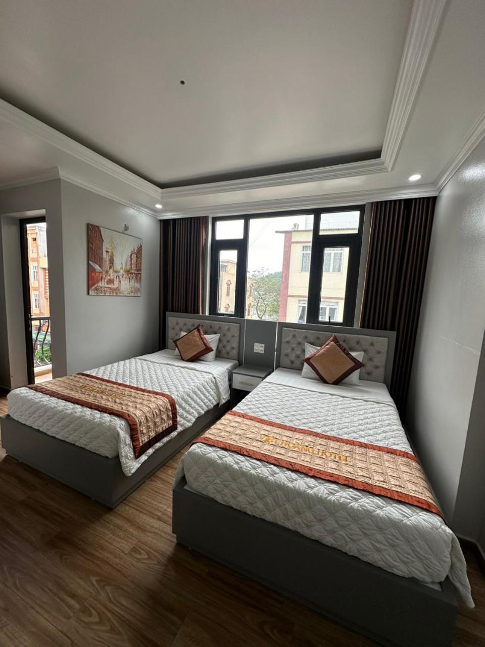 Viet Hoang Hotel Ha Long Exterior foto